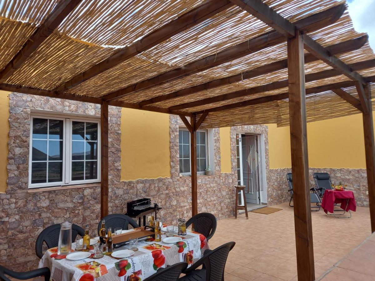 Grande Maison Rurale Tuineje Bagian luar foto